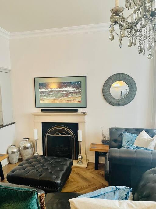 Whitehall, Thomas Turnbull Flat 3 Beautiful Apartment In Georgian House Whitby Ngoại thất bức ảnh